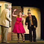 TRI V TOM DivadloNaJezerce L.Hruska D.Pfauserova J.Hrusinsky DSC 0347 u 10x13